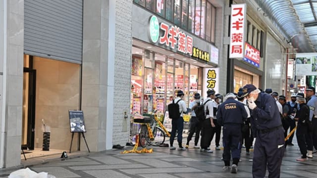 闯大阪珠宝店抢名表捅死店员 中国男日本机场被捕