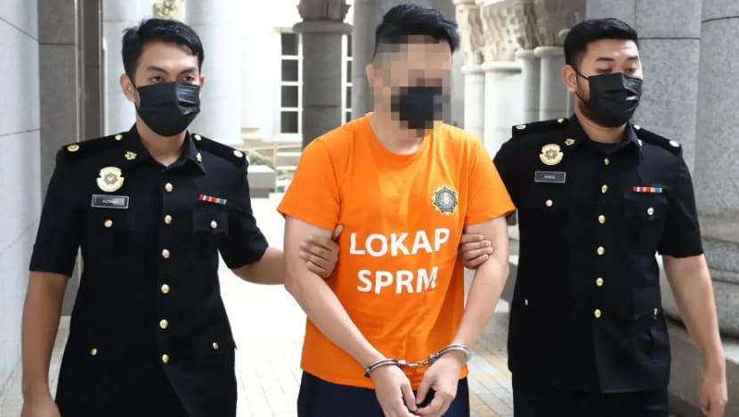 Rakyat SG disyaki dalang sindiket penyeludupan; elak bayar cukai RM3.5 bilion 