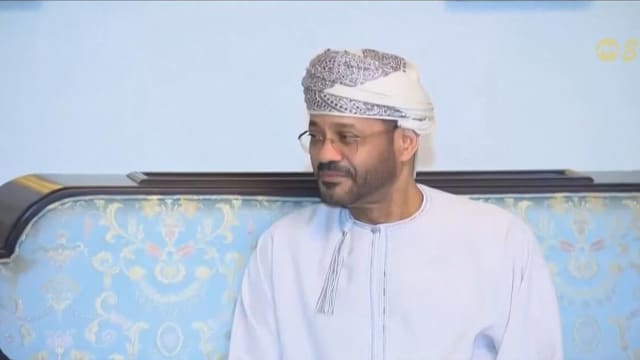 伊朗外长：谈判中不会放弃浓缩铀 不惧美国军事部署