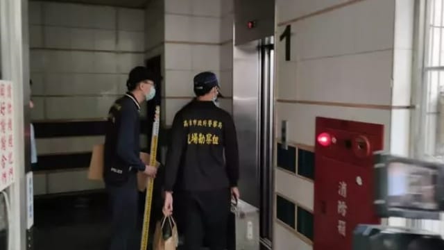 嫌邻居太吵男子杀死夫妻 孩子亲睹爸妈被刺死