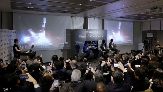 日本太空初创企业iSpace 首次民间登陆月球挑战失败