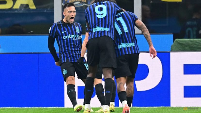 Inter go top with 4-0 thumping of in-form Como