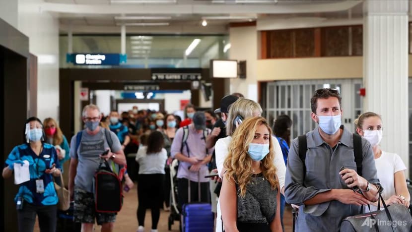 Hawaii sets vaccine thresholds for lifting travel quarantine