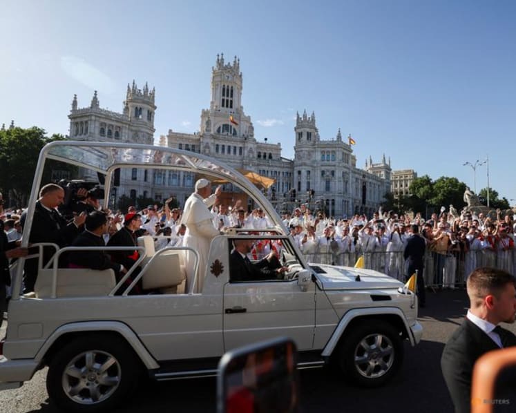 Pope Leo tells 1.2 million crowd in Madrid that God stands with the poor
