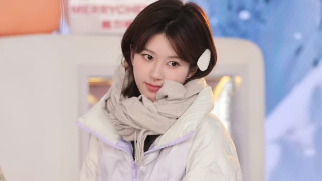 赵露思病倒引粉丝怒轰《恋人》剧组，导演5字发声！