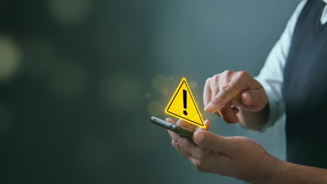 沟通过程辱骂官员 一人触犯骚扰法被罚8000
