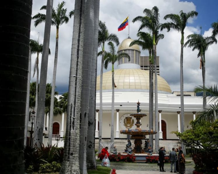 Venezuelan parliament suspends session on US attacks investigation