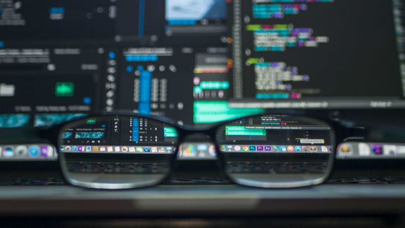 Suffering burnout at work? Understand why it happens and take steps to prevent it