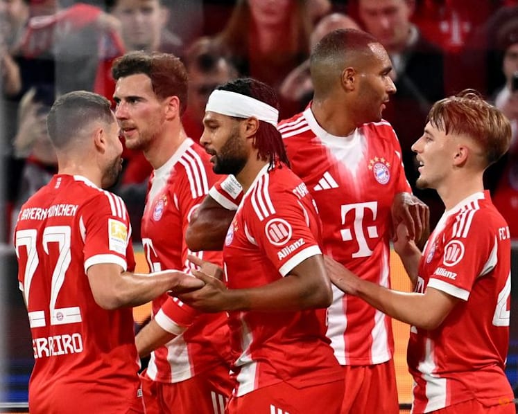 Supreme Bayern crush Leverkusen 3-0 to stretch record winning run