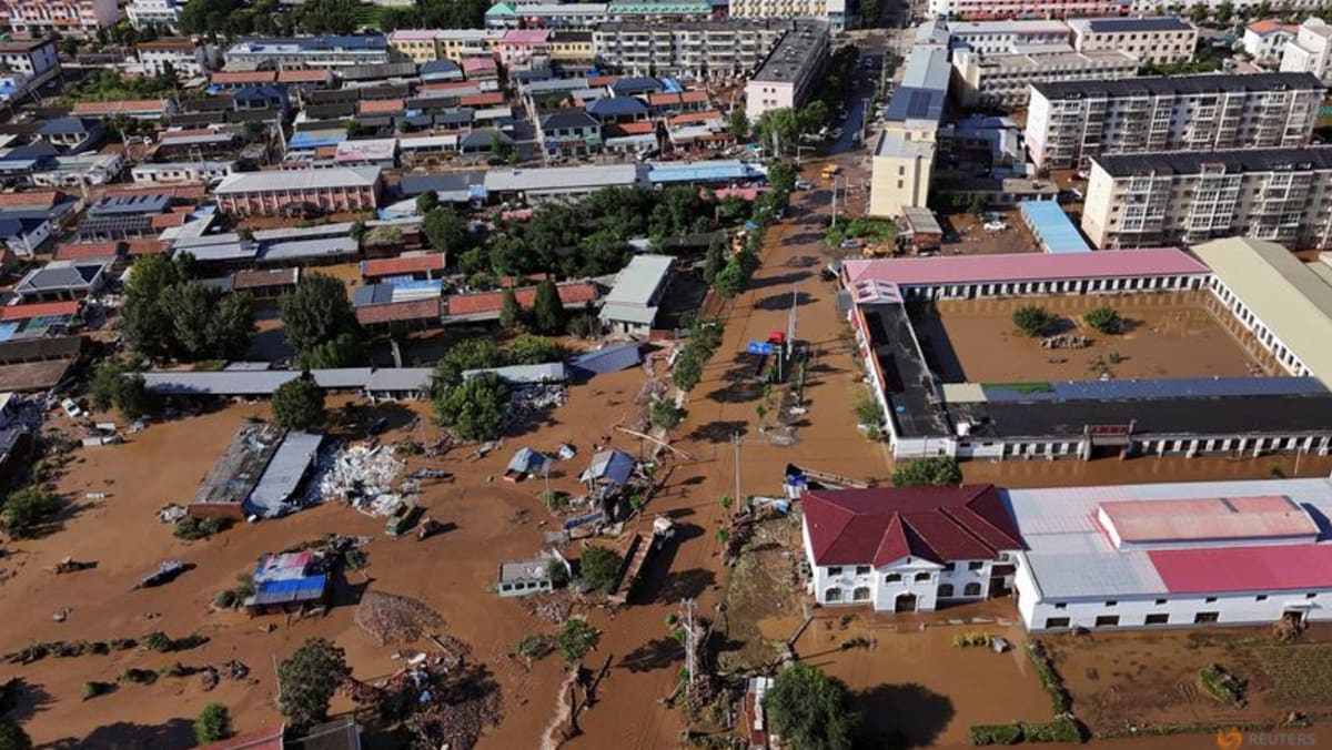 Northern China flash flood kills at least 8, state media reports