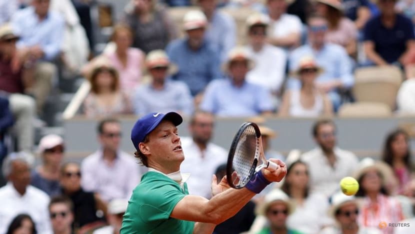 Sinner crushes Gasquet at Roland Garros to end Frenchman's career Sinner crushes Gasquet at Roland Garros to end Frenchman's career
