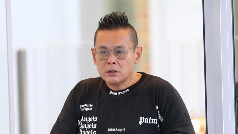 Man gets jail, fine for punching stranger outside KTV lounge, causing victim to suffer face fractures Man gets jail, fine for punching stranger outside KTV lounge, causing victim to suffer face fractures