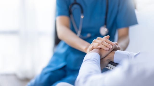 医疗保健学院与国立健保集团合作 提高医护人员能力