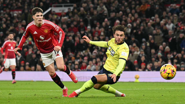 英超：曼联3比1击败南安普敦 升至第12位