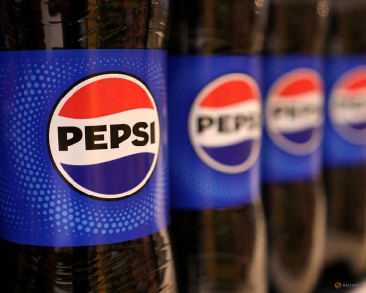 PepsiCo to cut costs as weak N.America business hurts annual core profit forecast