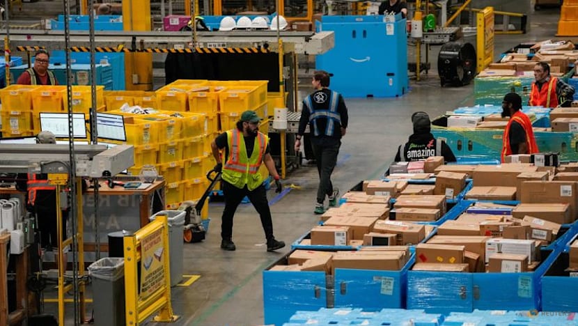 US Cyber Monday spending to hit $14.2 billion, Adobe forecasts, as AI fuels momentum 