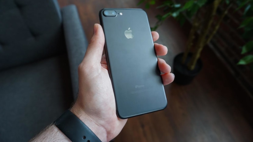 9 years' jail for iPhone repair firm ex-manager who pocketed more than S$2m by selling stolen defective phones 9 years' jail for iPhone repair firm ex-manager who pocketed more than S$2m by selling stolen defective phones