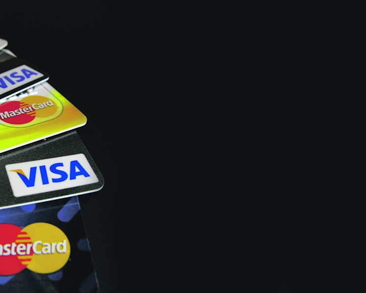 Duo who tried using fake credit cards at shopping mall jailed 4 years each