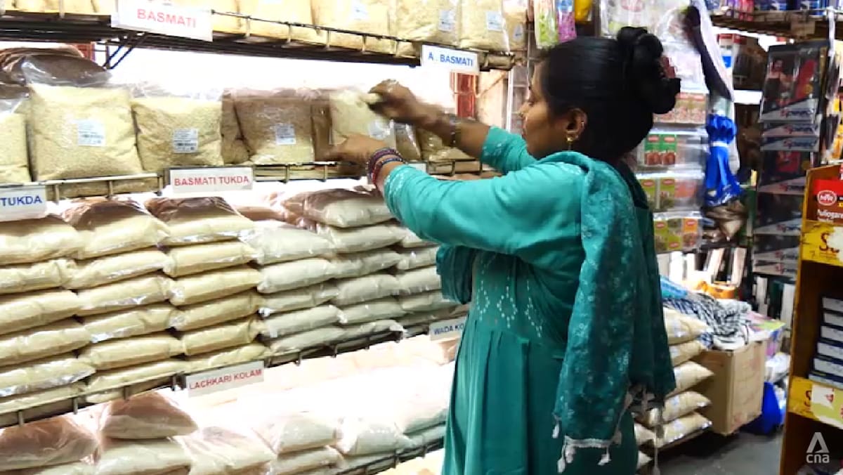 India rice exports hit by Middle East conflict as shipments stall and prices fall