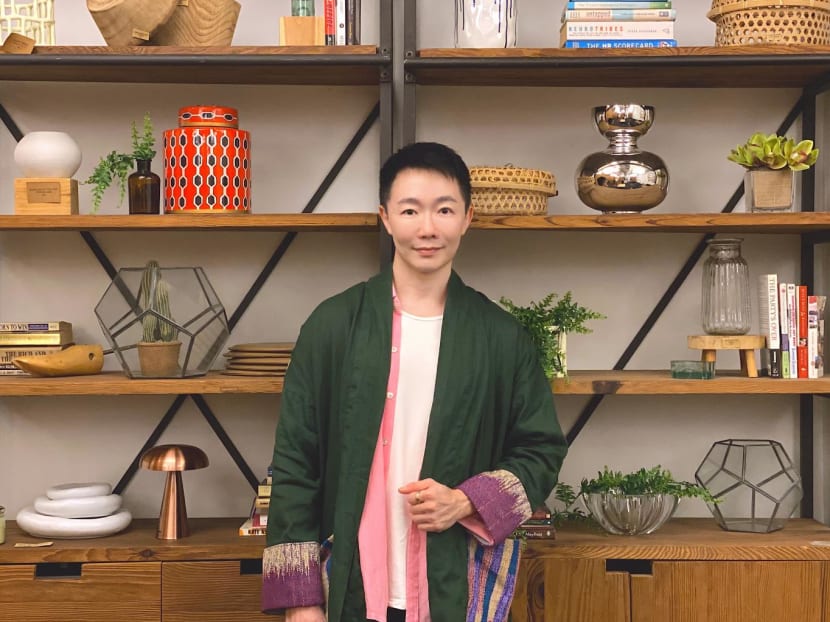 This banker created e-commerce app Smthgood for people enthusiastic about conscious fashion 