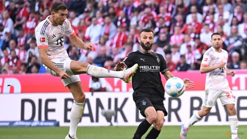 Champions Bayern beat Gladbach 2-0 in Mueller's final home game