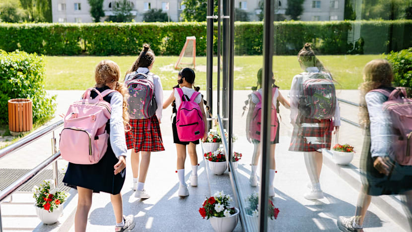 Apabila si cilik melangkah ke sekolah buat pertama kali