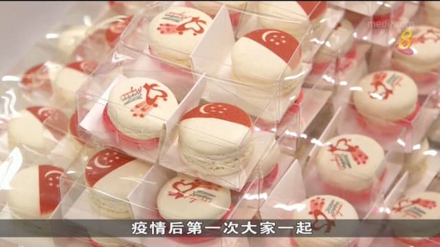 今年国庆日期间 糕饼店和自助餐预订及销售量翻倍