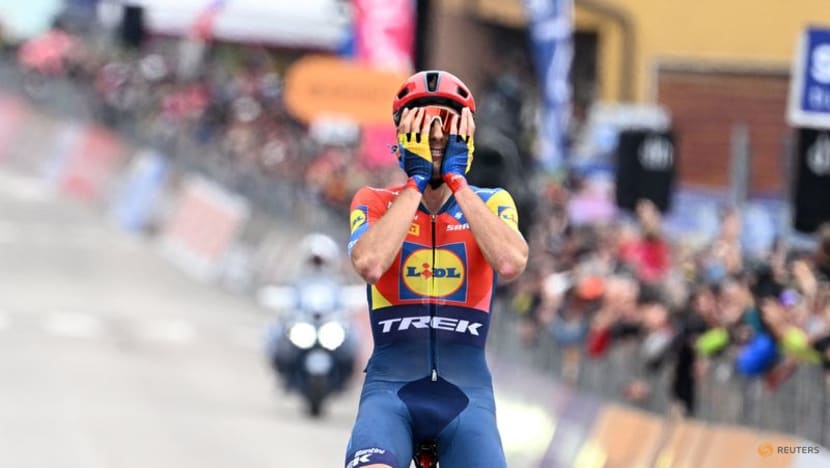 Verona solos to Giro stage 15 win, Del Toro retains lead