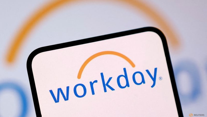 Workday tumbles on dour revenue outlook amid AI threat