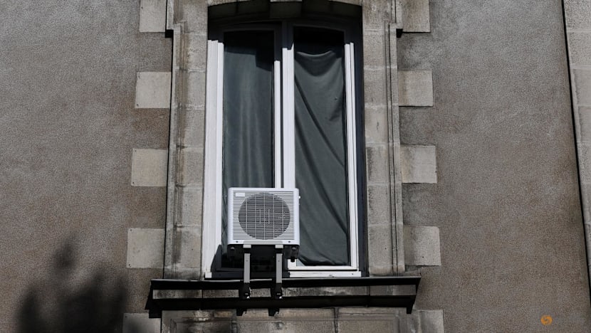 Surging demand for Chinese air-conditioners amid record heatwave in Europe