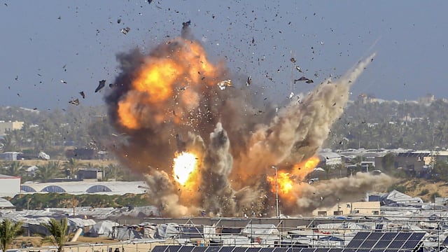 以色列空袭卡萨酿32死 大多数是儿童和妇女