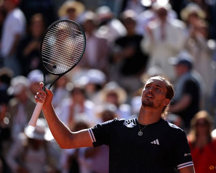 Zverev bids to end Grand Slam near-misses in French Open final with Cobolli