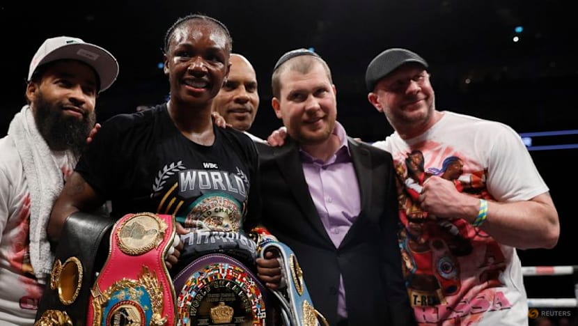 Shields to defend undisputed heavyweight crown against Crews-Dezurn