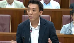  Pemangku Menteri Pengangkutan Jeffrey Siow ikrar maklumat lebih tepat bagi penumpang semasa gangguan khidmat MRT