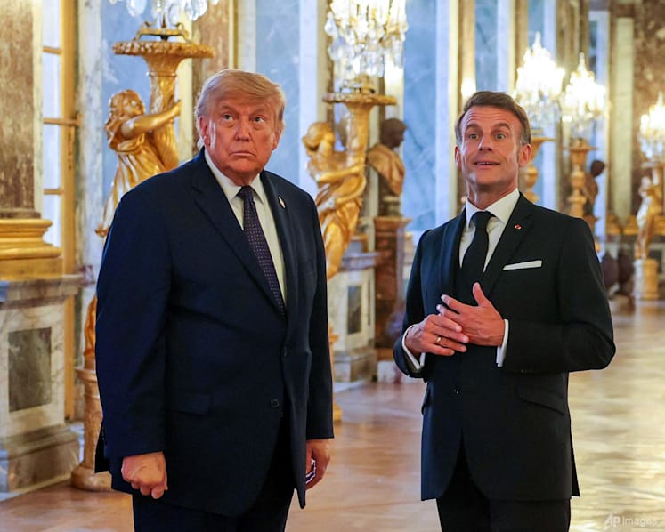Macron deploys Versailles’ gold, mirrors and history in a high-stakes courtship of Trump