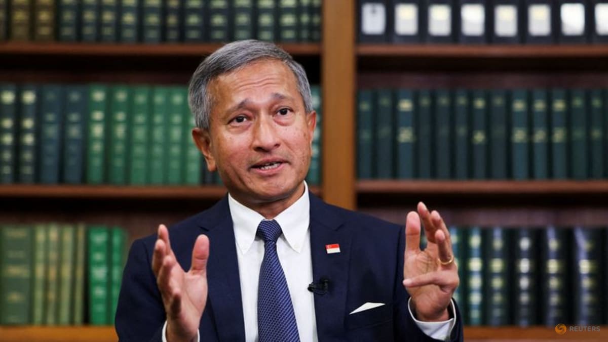 Foreign Affairs Minister Vivian Balakrishnan receives top May Day award from NTUC