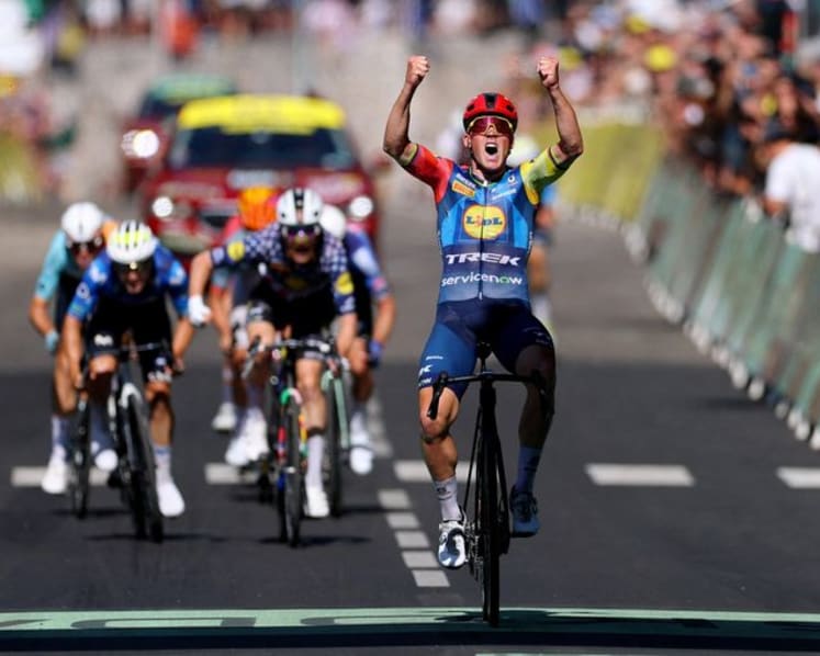 Denmark's Pedersen wins Tour stage four, Norway's Traeen takes yellow jersey