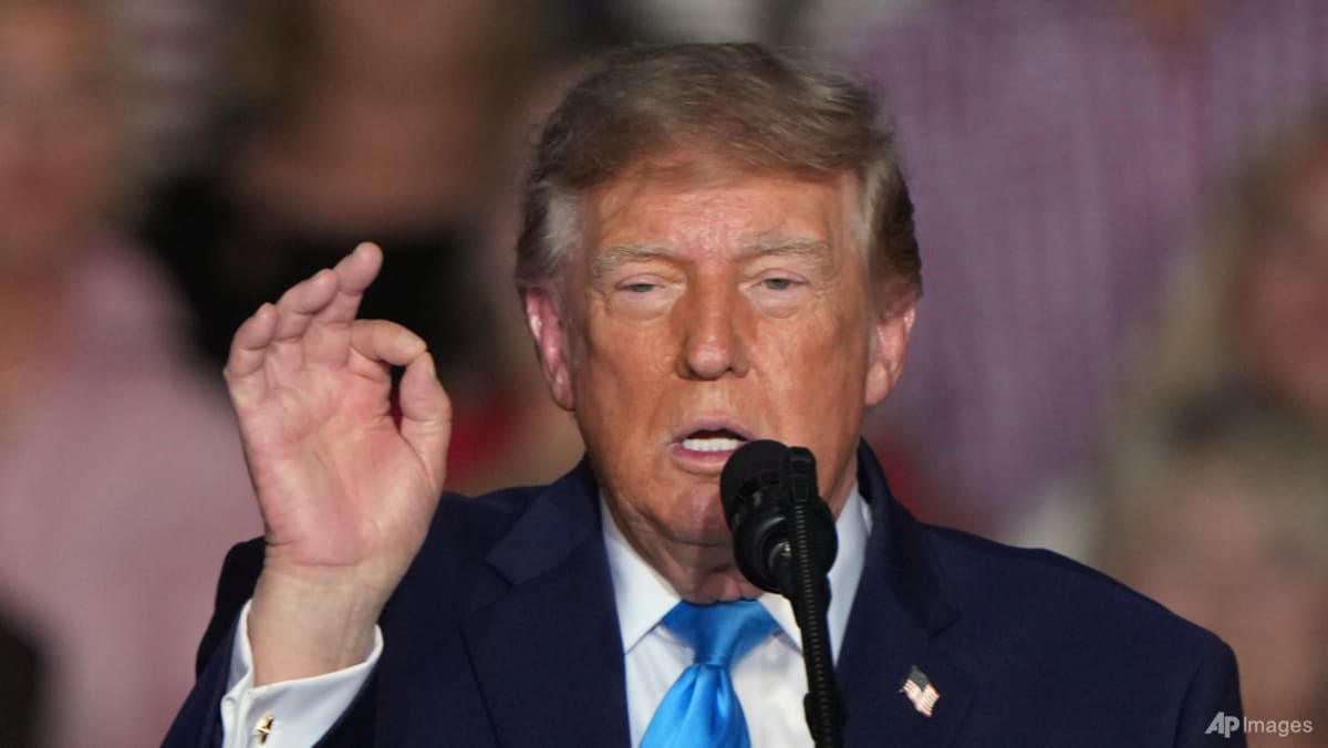 White House denies Trump suggested Iran should 'take out' US cities