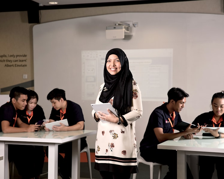 Teachers awarded for using innovative teaching methods in school