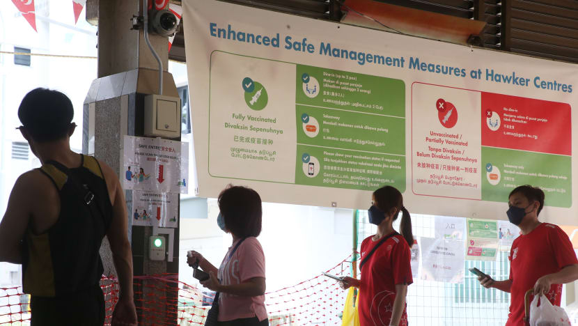 76 caught breaching Covid-19 rules at hawker centres; 20 patrons not fully vaccinated found dining out: NEA