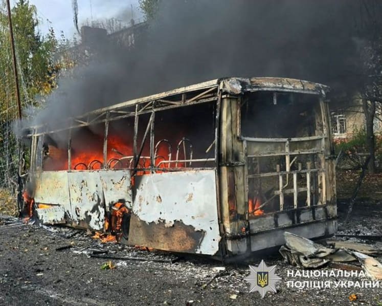Russian strike on buses kills 30 in frontline Ukrainian city