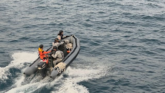 我国导弹驱遣快舰勇猛号 参与第二次亚细安-美国海上联合演习