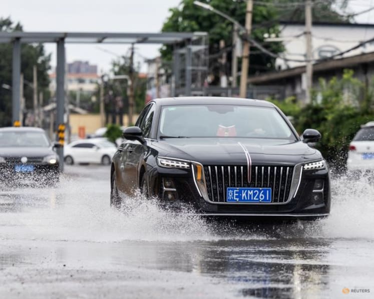 Rain pounds Beijing as Typhoon Dolphin sweeps through China
