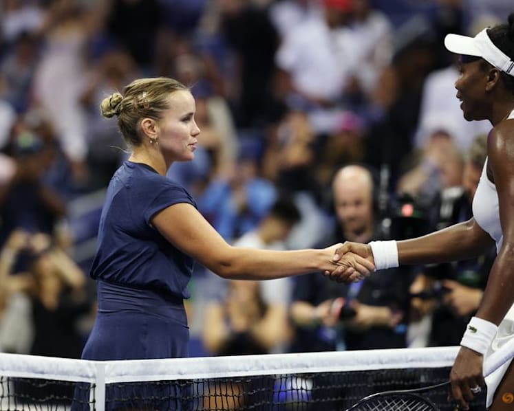 Kenin beats Venus Williams in late-night US Open encounter