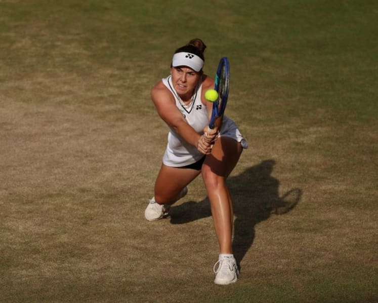 Noskova downs Kostyuk to set up all-Czech Wimbledon final