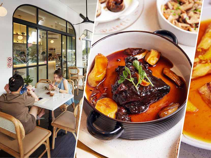 The bistro-style fare is better than the brunch plates at this new spot opened by the ex-maître d' of L'Atelier de Joël Robuchon restaurant. The bistro-style fare is better than the brunch plates at this new spot opened by the ex-maître d' of L'Atelier de Joël Robuchon restaurant.
