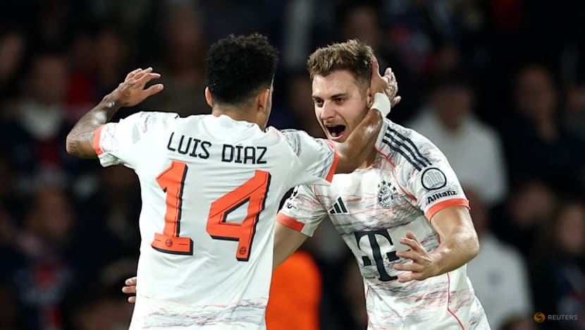 Diaz shines and sees red as Bayern beat PSG in Champions League