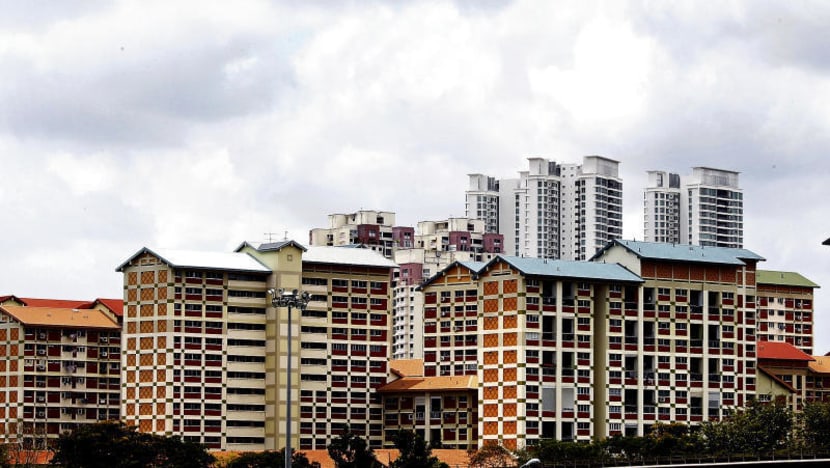 HDB resale-flat prices drop 0.6%, volume resold remains static: SRX