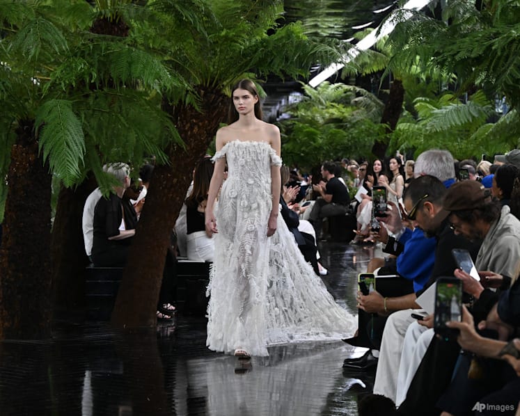 Jonathan Anderson shifts Dior buzz from Taylor Swift’s hidden wedding gown to sculptural couture