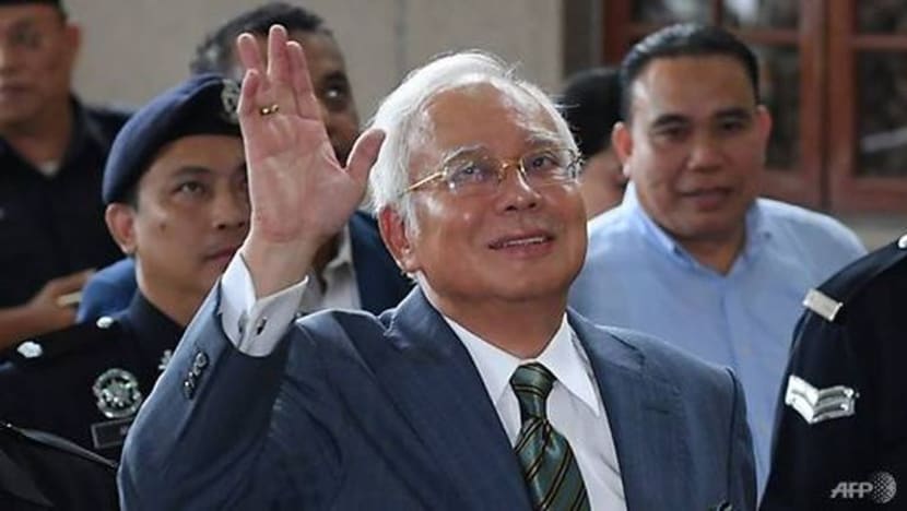Najib Razak akui hubungi Anwar Ibrahim pada malam PRU14 Najib Razak akui hubungi Anwar Ibrahim pada malam PRU14